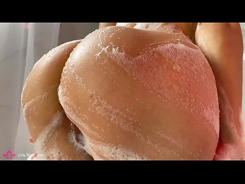 ❤️ Brunette Masturbates obo pẹlu Vibrator to Intense Orgasm ni Shower ❤ Iwa onihoho furo ❤